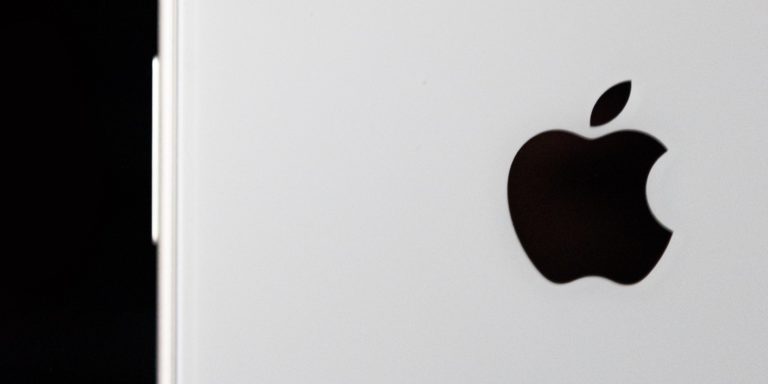 Apple 黒 4点 Apple 白1点 Android 白2点 初心者向け】はじめてのiPhoneにおすすめの機種はこれ！【コスパ重視